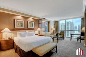 MGM Signature-25-609 Strip View Jacuzzi Studio